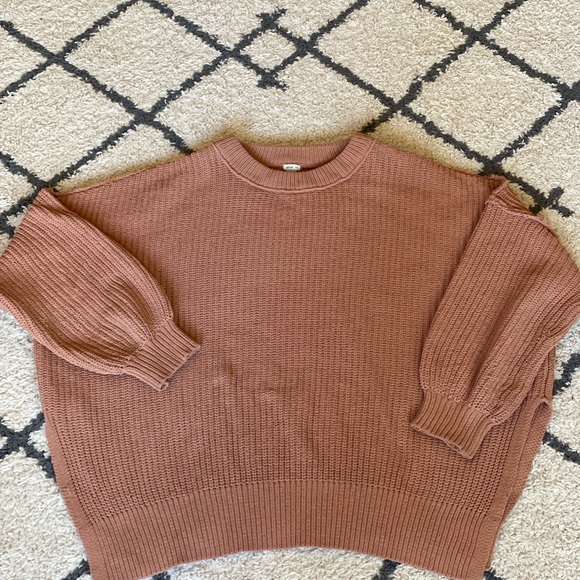 Aerie Chinelle Oversized Sweater - Picture 3 of 4